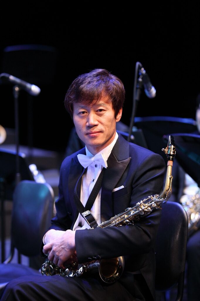 saxophone 887930 1280